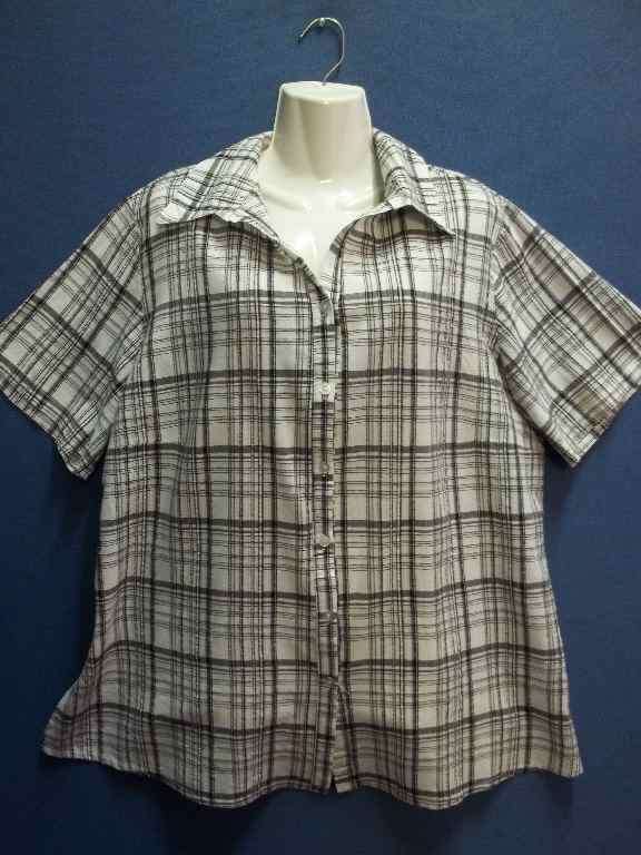 100% Cotton Black & White Shirt - Size 44 * Quality Brand