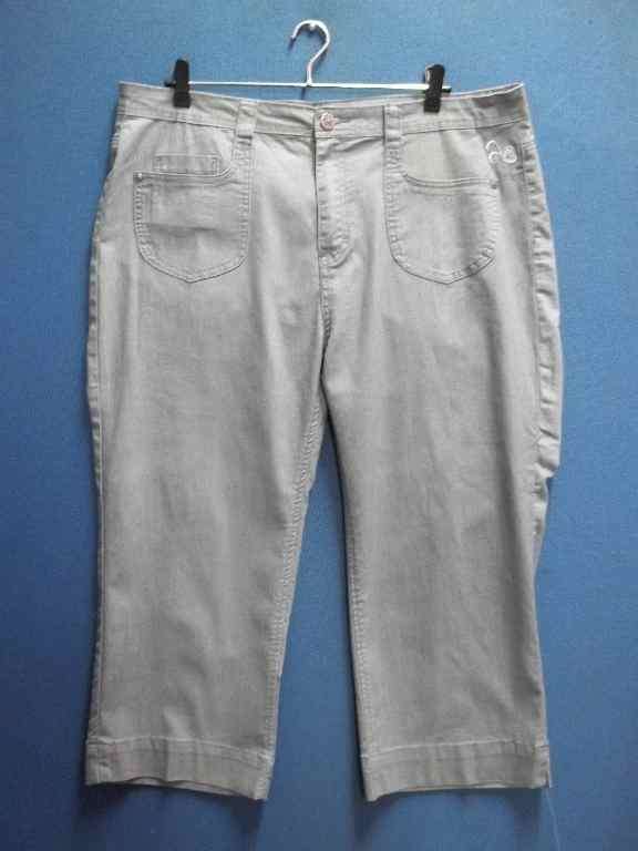 Stretch Grey Jeans - Size 44 * Quality Brand