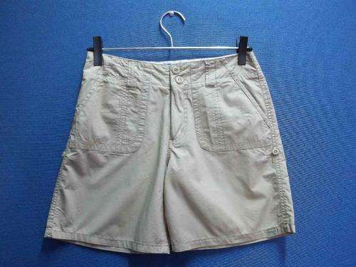 100% Cotton Khaki Shorts - Size 30 (Waist 72cm, Hip 94cm) * Quality Brand