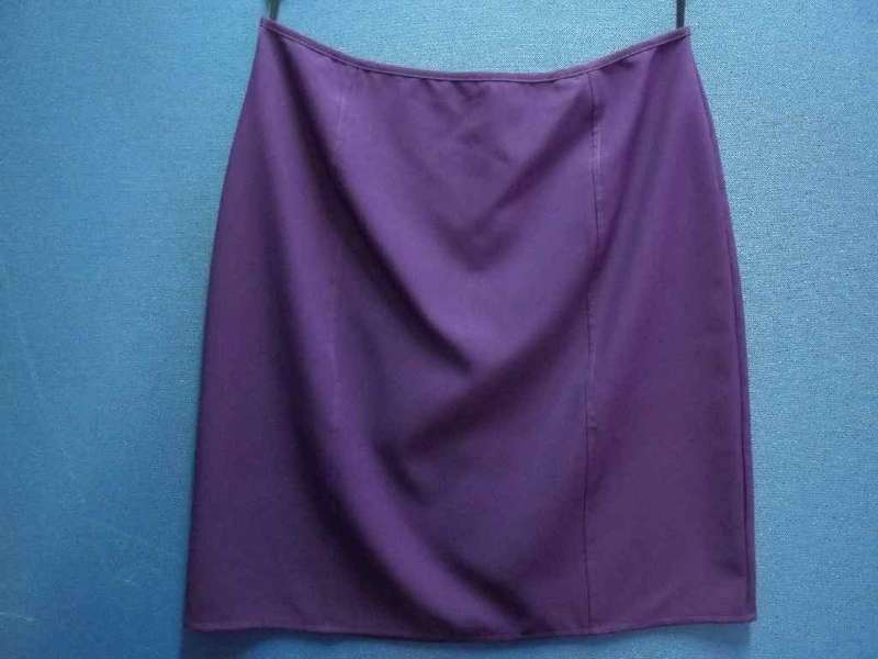 Purple Polyester Skirt - Size 42