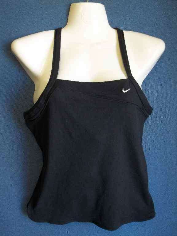 Black Nike Active Wear T-Shirt With Built In Bra - Size M * Quality Brand