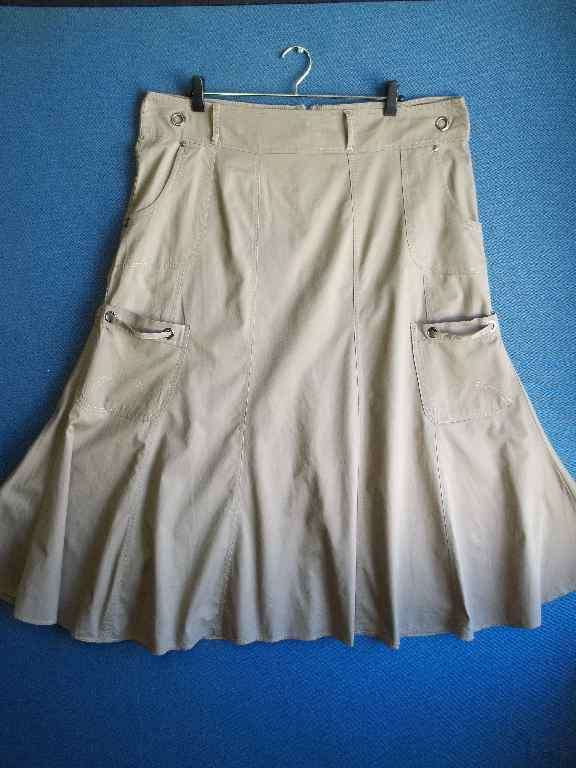 Stone Skirt - Size 42