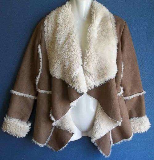 Warm Stone Sherpa Asymetrical Jacket - Size 30 * Quality Brand