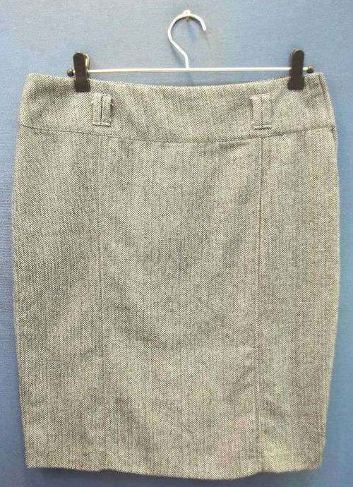 Warm Lined Black/White Houndstooth Skirt, 10% Wool, 90% Polyester - Size 36 (Waist 87cm, Hips 100cm)