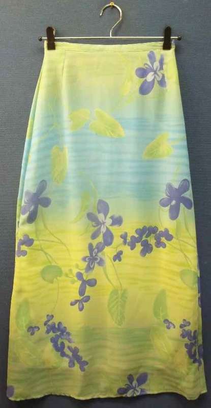 C1990's Lined Green/Blue/Purple Polyester Skirt - Size 32 * Quality Brand
