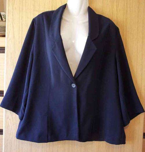 Navy Polyester Three Quarter Sleeve Jacket - Size 42 * Quality Brand