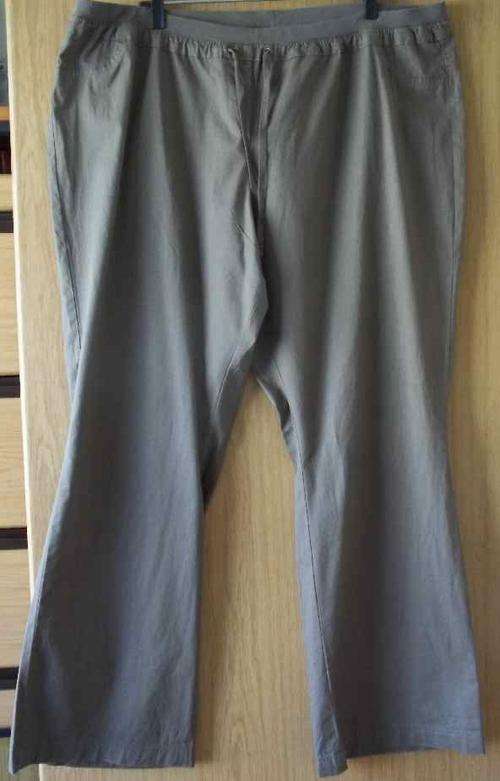 Khaki Stretch Cotton Pants - Size 48 (Waist 106cm, Hip 140cm) * Quality Brand