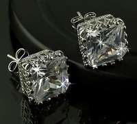 ***LATEST DESIGN! EXQUISITE 18K WHITE/CHAMPAGNE GOLD PLATED AAA+ CUBIC ZIRCONIA SQUARE STUD EARRINGS