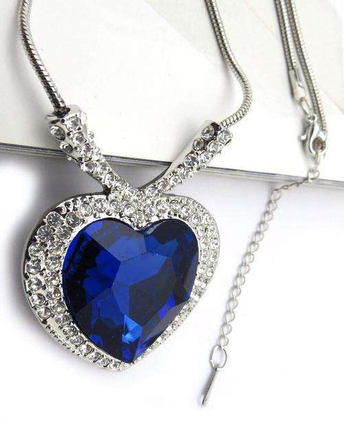 TITANIC AUSTRIAN SAPPHIRE SWAROVSKI ELEMENTS CRYSTAL HEART OF THE OCEAN NECKLACE