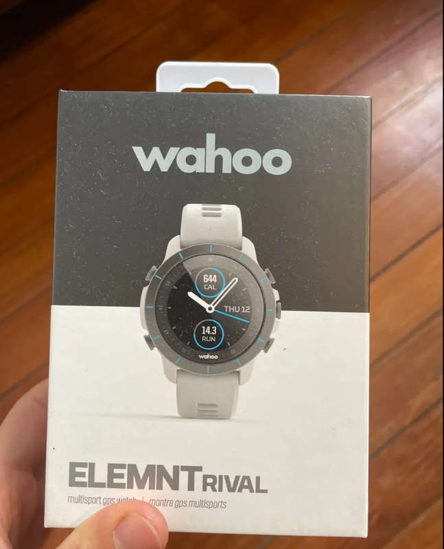 WAHOO ELEMNT RIVAL SMART SPORTS WATCH WITH GPS (WHITE)