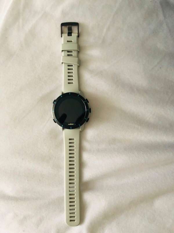 WAHOO ELEMNT RIVAL SMART SPORTS WATCH WITH GPS (WHITE)