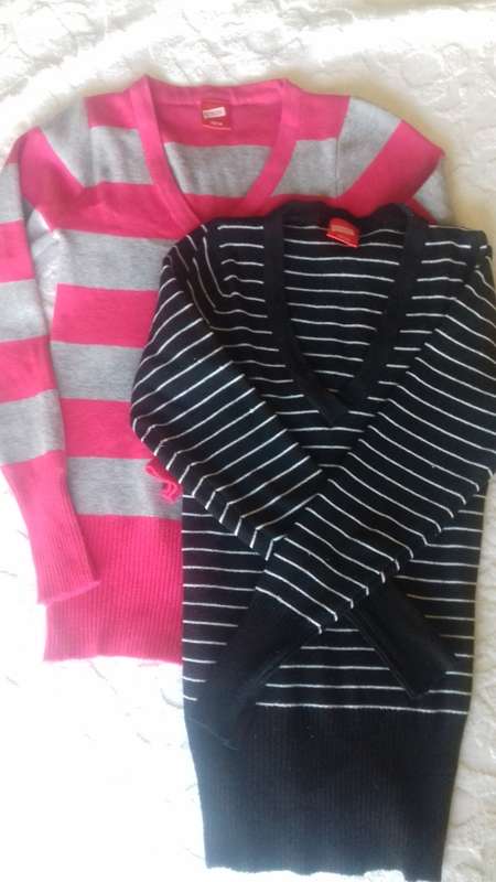 Set of long sleeve jerseys - Size 34