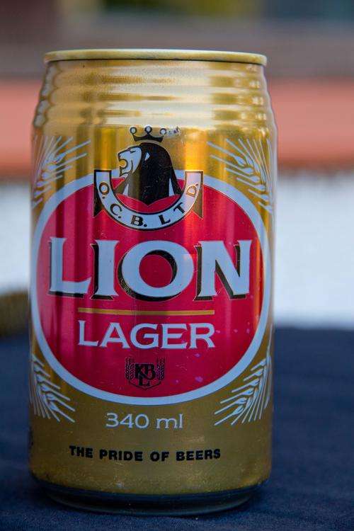Lion Lager old style can UNOPENED.