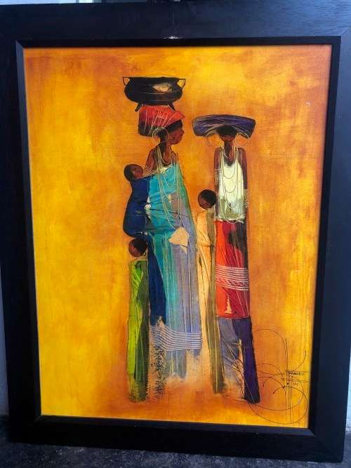 NICELY FRMAED NDABUKO NTULI!!! READY FOR A NEW HOME.
