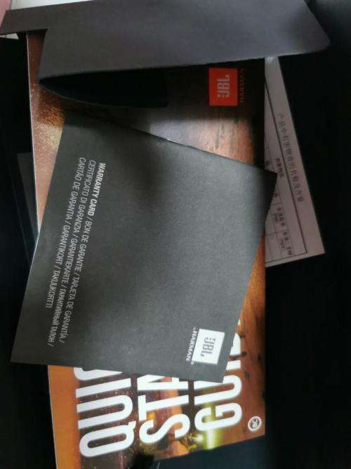 JBL FLIP  BLUETOOTH SPEAKER