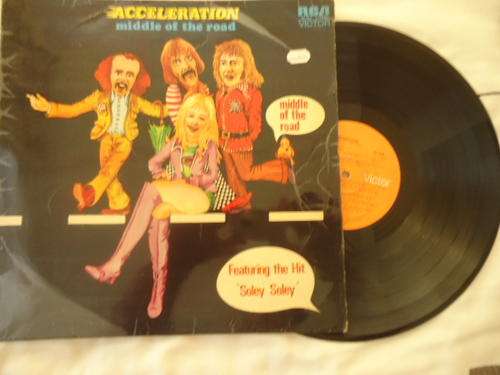 MIDDLE OF THE ROAD - "ACCELERATION" -  1971 RCA VICTOR STEREO LP IN GREAT CONDITION