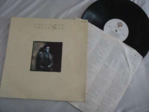 PAUL SIMON - "GRACELAND" - 1986 WARNER BROS STEREO LP + INNER SLEEVE IN EXCELLENT CONDITION