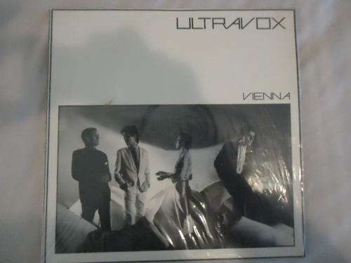 ULTRAVOX "VIENNA" IMPORTED UK 1980 CHRYSALIS STEREO LP+ PLASTIC COVER IN EXCELLENT CONDITION (7)