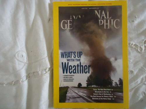 NATIONAL GEOGRAPHIC SEPTEMBER 2012 VOL 222 NO.3 + FREE POSTER "MAUNA KEA" IN EXCELLENT CONDITION