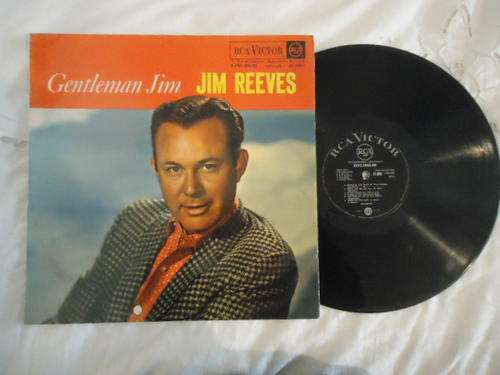 JIM REEVES ":GENTLEMAN  JIM" RCA VICTOR LONG PLAYING LP IN EXCELLENT CONDITION