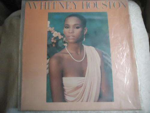 "WHITNEY HOUSTON - SELF TITLED" 1985 ARISTA STEREO LP+ PLASTIC COVER IN V/GOOD CONDITION