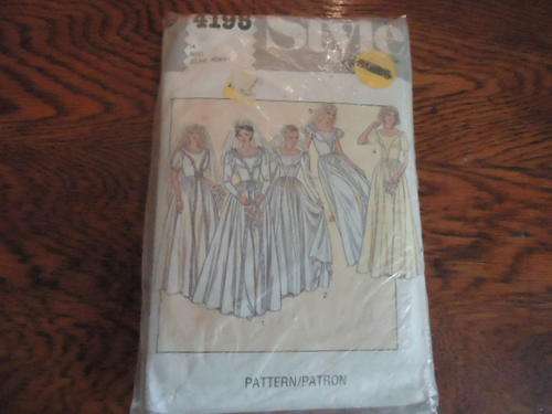 STYLE  PATTERNS 4195 SIZE 14  - COMPLETE AND UNCUT "WEDDING"