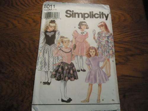 SIMPLICITY PATTERNS 8011 SIZE = AA - GIRL 7 TO 10 - COMPLETE