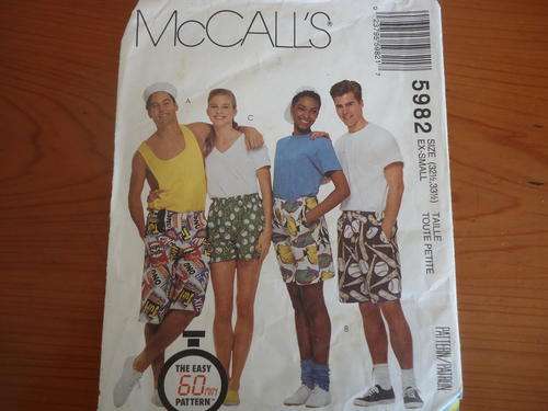 McCALL'S PATTERNS 5982  - COMPLETE - EX SMALL SIZES 32 1/2" + 33 1/2"