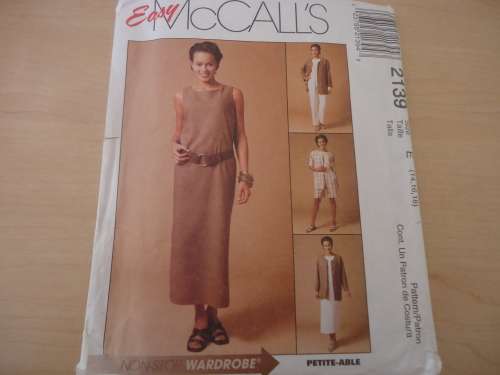 McCALL'S PATTERNS 2139-  SIZE E =14 + 16 + 18  COMPLETE