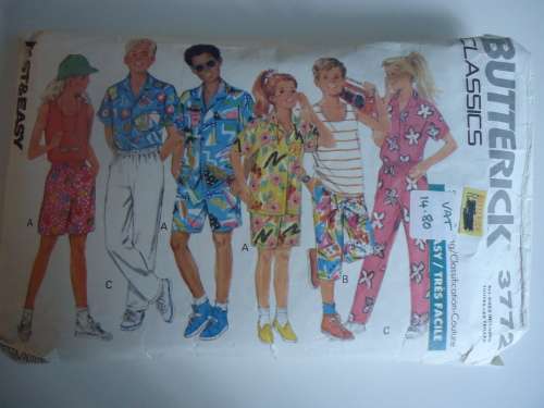 BUTTERICK  PATTERNS 3772  ALL SIZES = SMALL + MEDIUM + LARGE  COMPLETE