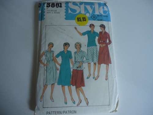 STYLE PATTERNS 3881 MISS SIZE U = 16 + 18 + 20  COMPLETE
