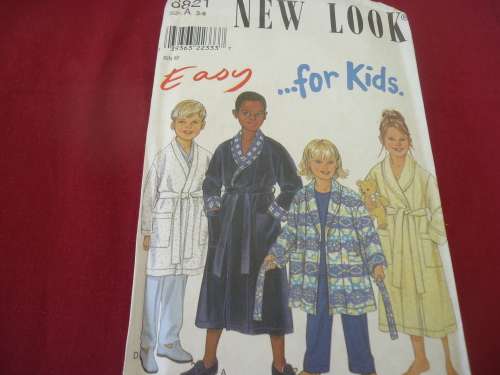 NEW LOOK PATTERNS 6821  6 SIZES IN ONE A = 3 - 8 YRS COMPLETE & UNCUT