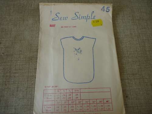 SEW SIMPLE PATTERNS   -NO 45  NIGHT SHIRT 34" OR 87 CM