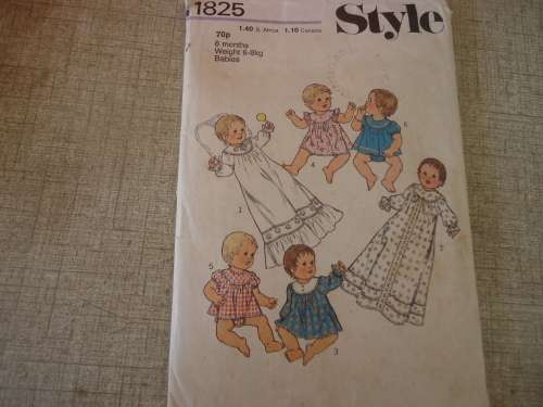 STYLE PATTERNS 1825 - SIZE BABY 6 MONTHS WEIGHT 6 - 8 KGS COMPLETE