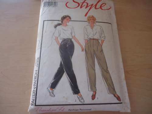 STYLE PATTERNS 1906 SIZE A = 6 -20  COMPLETE