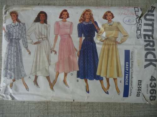 BUTTERICK PATTERNS 4368  ELEGANT DRESS WITH FRONT TUCKS SIZES 12 + 14 + 16 - COMPLETE & UNCUT