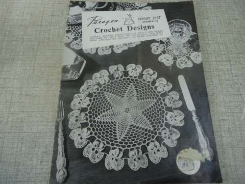 PARAGON CROCHET BOOK # 122 "CROCHET DESIGNS" 16 PAGE A5 BOOKLET