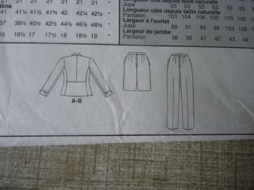 McCALL'S PATTERNS 9568  SUIT - JACKET/SKIRT/PANTS SIZE D = 12 + 14 + 16 COMPLETE & UNCUT