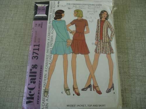 RETRO McCALL'S PATTERNS 3711 SKIRT & TOP SIZE 14 BUST 36" -  COMPLETE & MOSTLY CUT