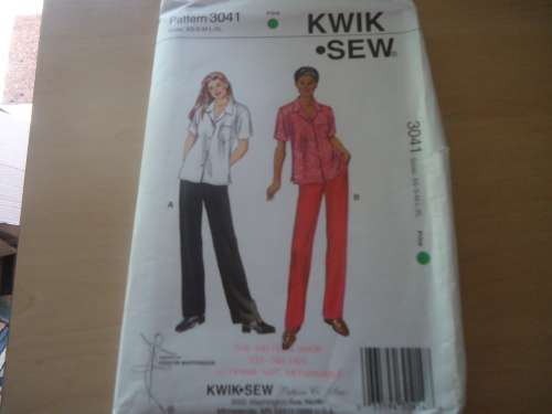 KWIK SEW PATTERNS 3041  TOP/PANTS SIZES X-SMALL, SMALL+MEDIUM+LARGE + X-LARGE - COMPLETE & UNCUT