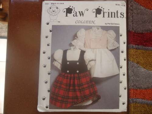 PAW PRINTS BY PAT GARRETSON WAISTED DRESS IS BUTTON DOWN  BACK + SKIRT PLACHARD- SIZES 3 - 4 + 5 - 6