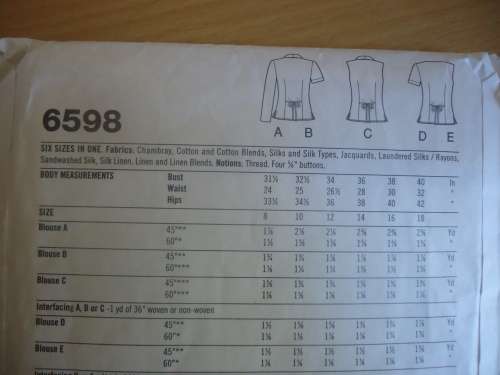 NEW LOOK PATTERNS 6598 -VARIOUS TOPS SIX SIZES IN ONE 8 -18 - COMPLETE