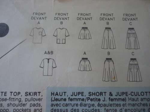 BUTTERICK  PATTERN 4656 TOP/SHORT & LONG CULOTTES/SKIRT  SIZE XS + S + M  COMPLETE