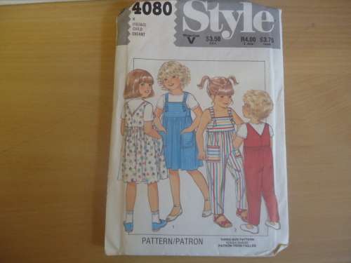 STYLE PATTERNS 4080 KID'S LOOSE FITTING PINAFORE & DUNGAREES  SIZE 4 + 5 + 6 YEARS COMPLETE