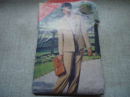 BUTTERICK PATTERN 5225 PANTS SUIT  SIZE B= 14 + 16 + 18 COMPLETE & UNCUT - SUPPLIED IN PLASTIC