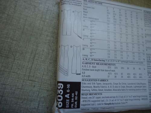 NEW LOOK PATTERNS 6039 -STUNNING DRESSES  6 SIZES IN ONE A =  6 - 16 - COMPLETE & UNCUT