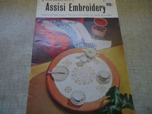 CLARK'S ANCHOR EMBROIDERY BOOK #518 "ASSISI EMBROIDERY"  28 A4 PAGES OF PATTERNS