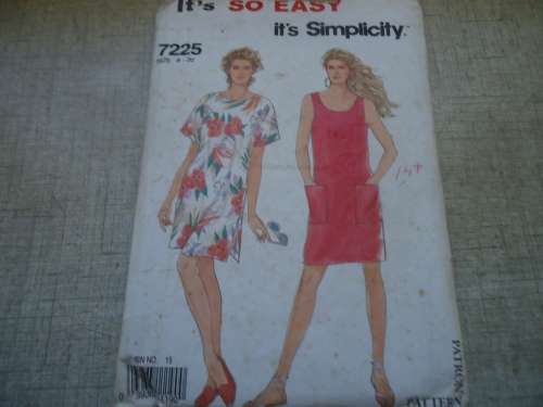 SIMPLICITY PATTERNS 7225 PULL ON DRESS SIZE 8 - 20  COMPLETE