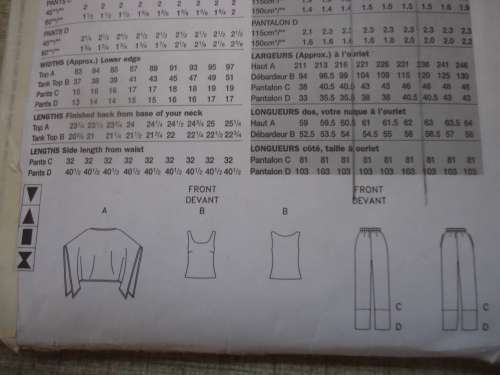 VERY EASY VOGUE PATTERNS 7708 HANDKERCHIEF TOP, TANK TOP & PANTS  SIZE  14 + 16 + 18  COMPLETE