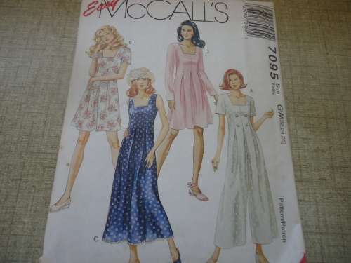 McCALL'S PATTERN 7095 JUMPSUIT, ROMPER & DRESS SIZE 22+24+26 COMPLETE & UNCUT